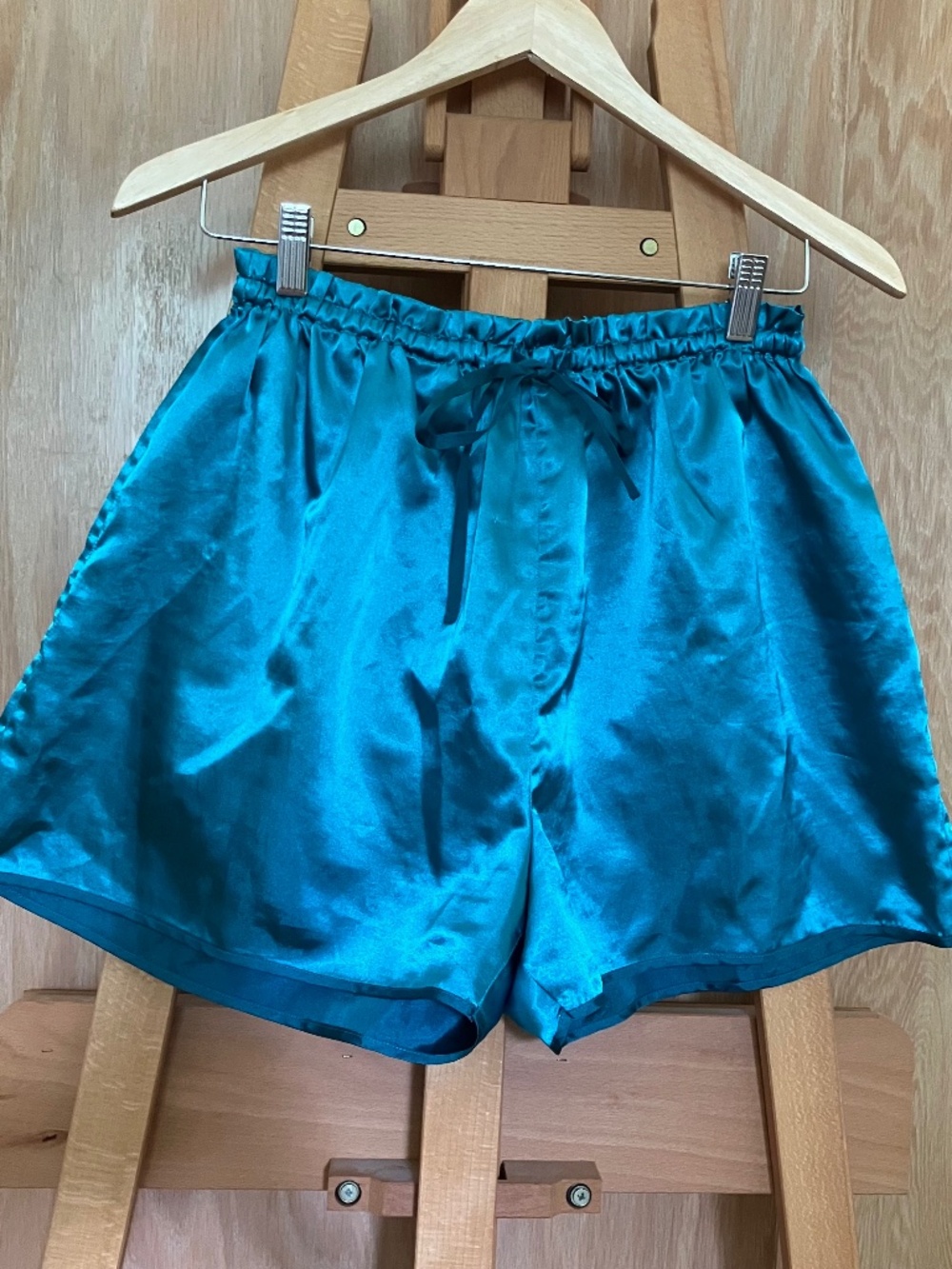 Vintage Victoria's Secret satin sleep shorts!